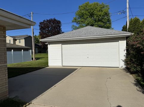 Main Photo