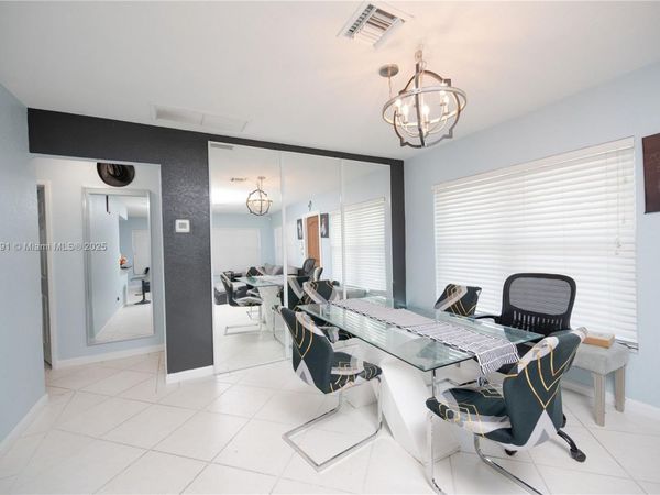 1301 NW 45th St , Fort Lauderdale, FL 33309