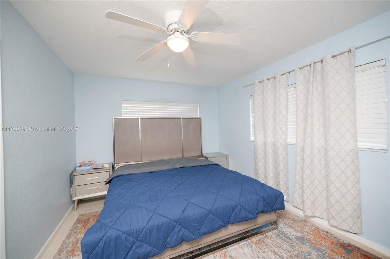 1301 NW 45th St , Fort Lauderdale, FL 33309 Photo