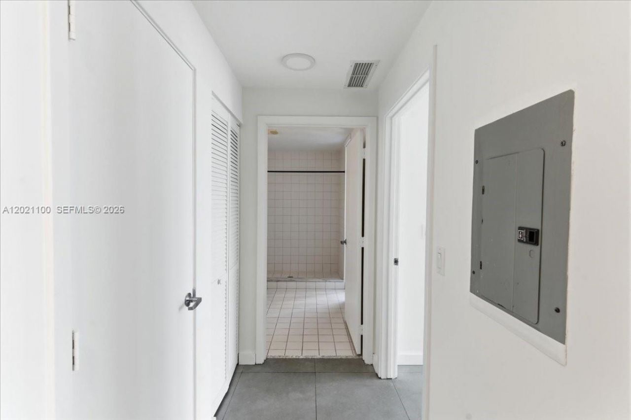 888 Biscayne Blvd, Unit 2212, Miami, FL 33132 Photo