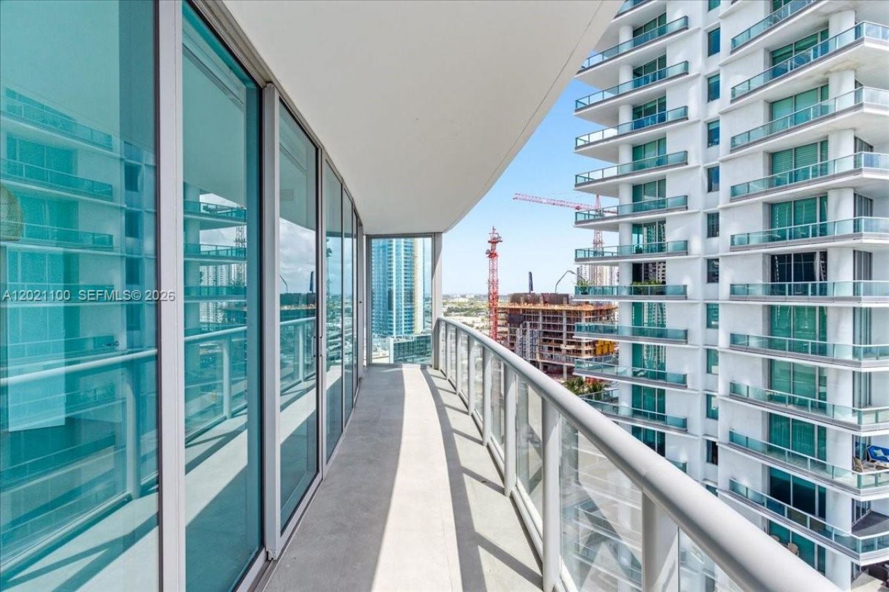 888 Biscayne Blvd, Unit 2212, Miami, FL 33132 Photo