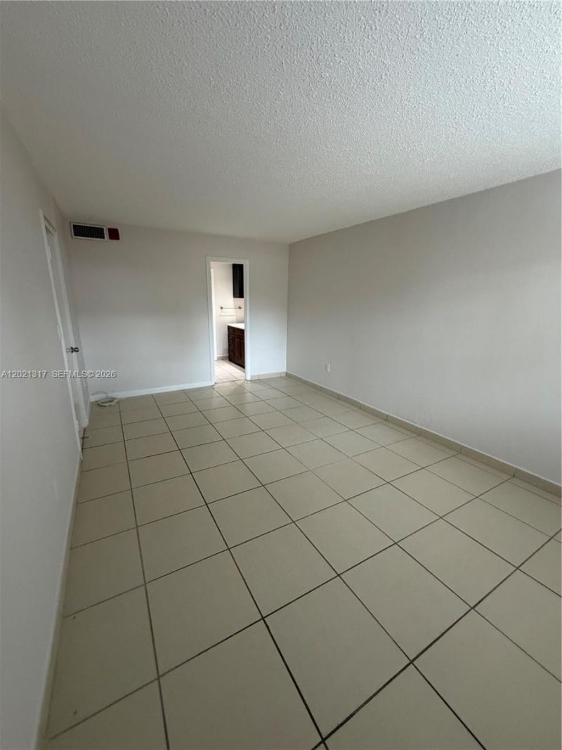 11201 SW 88th St , Unit 102A, Miami, FL 33176 Photo