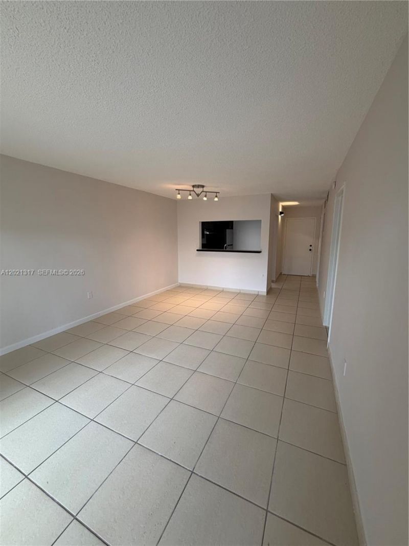 11201 SW 88th St , Unit 102A, Miami, FL 33176 Photo