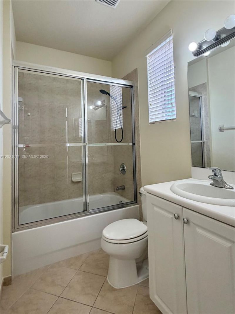 2885 SE 1st Dr , Unit 1, Homestead, FL 33033 Photo