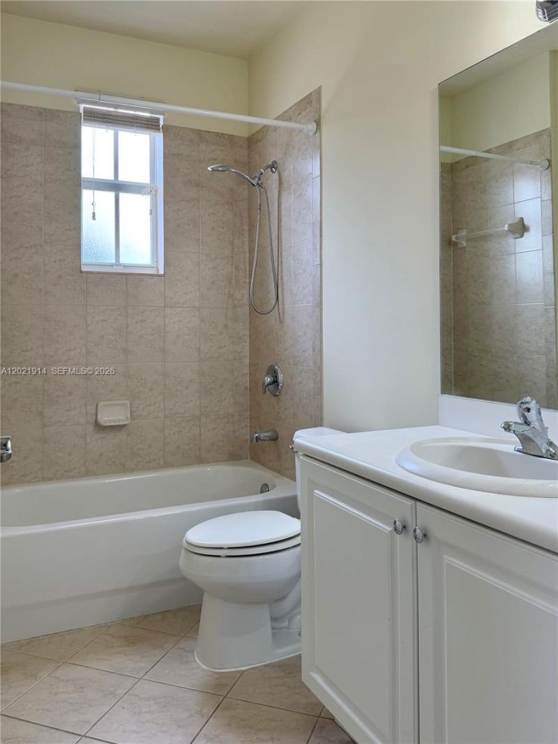 2885 SE 1st Dr , Unit 1, Homestead, FL 33033 Photo
