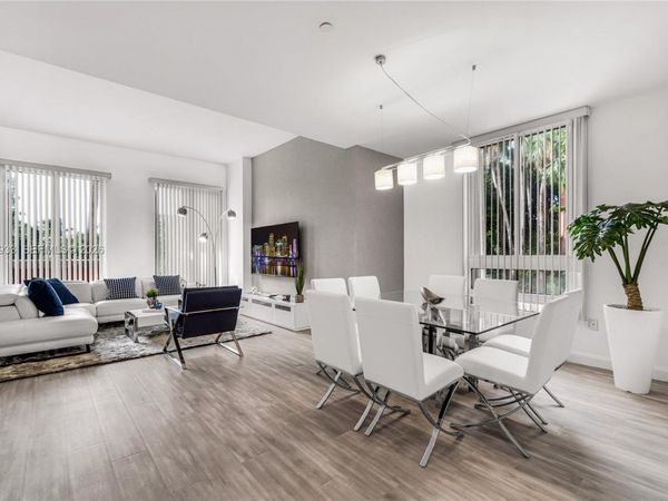 785 Crandon Blvd , Unit 106, Key Biscayne, FL 33149