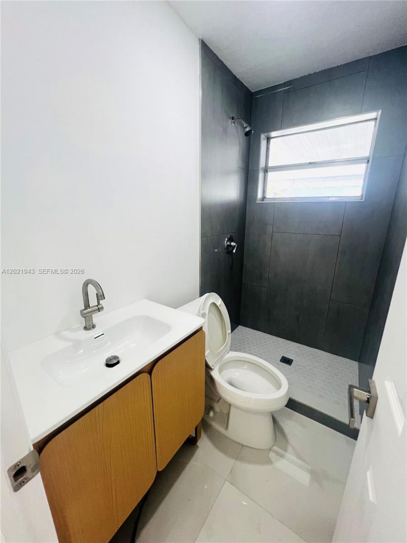 15530 SW 295th Ter , Unit REAR, Homestead, FL 33033 Photo