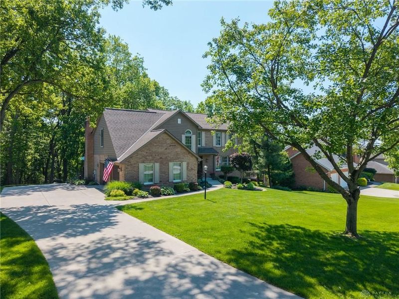 7366 Wethersfield Drive, West Chester, OH 45069 Photo 2