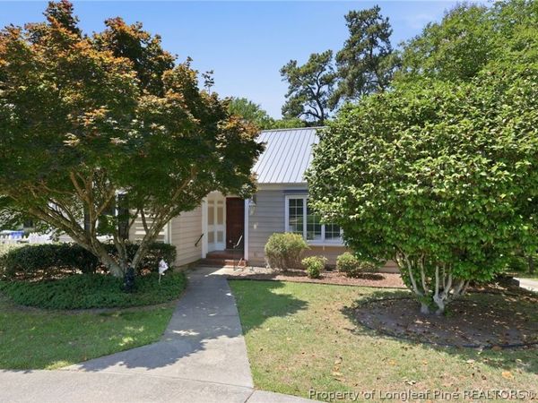 302 Valley Road , Fayetteville, NC 28305