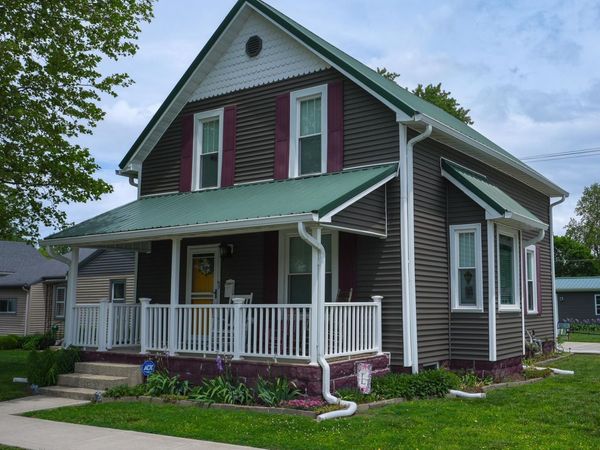 727 S Monticello Street, Winamac, IN 46996