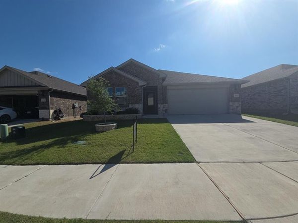 10549 Katalpa Drive, Fort Worth, TX 76179