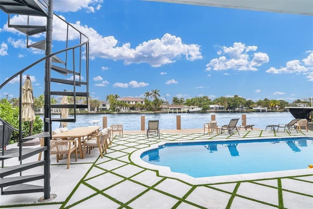 319 S Riverside Drive, Pompano Beach, FL 33062 Photo