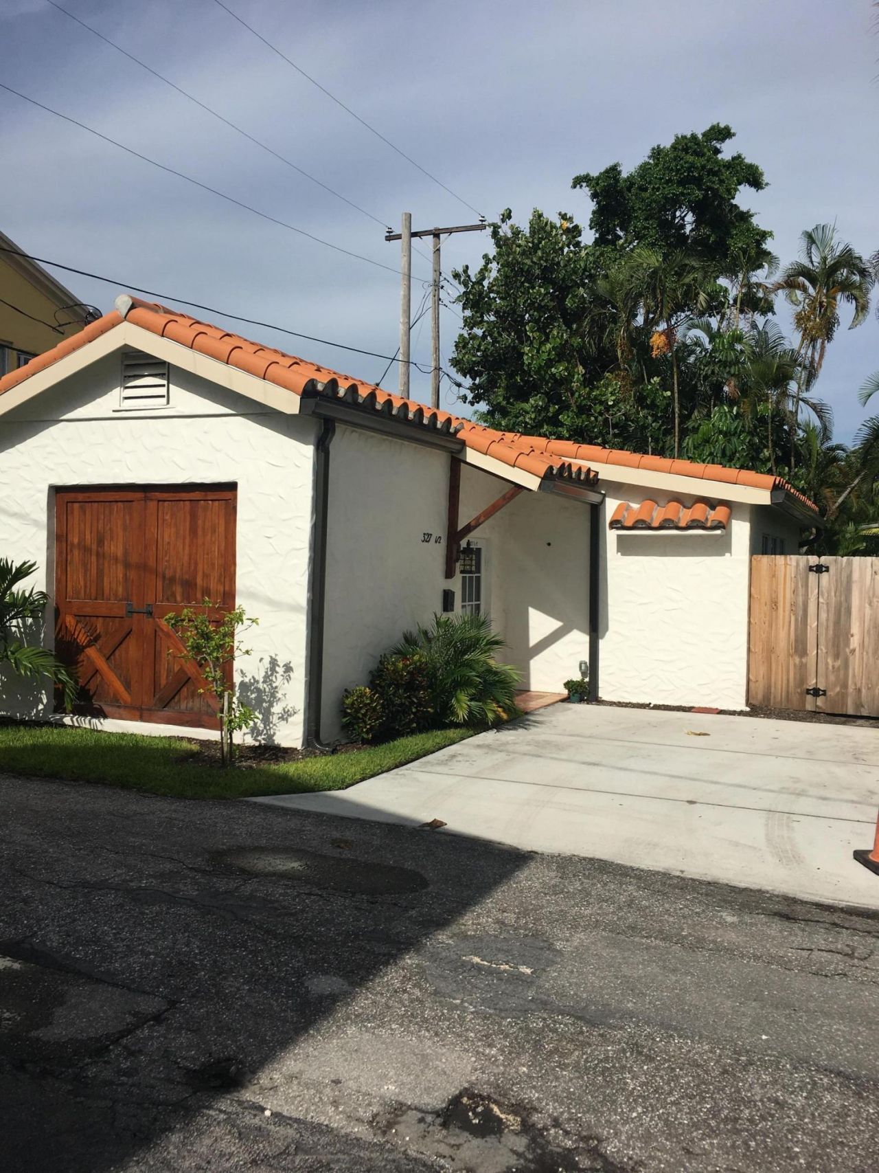 327 Dyer Road, Unit Rear, West Palm Beach, FL 33422 Photo
