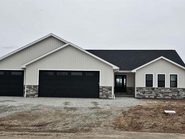 N9285 HOMESTEAD LANE, Appleton, WI 54915