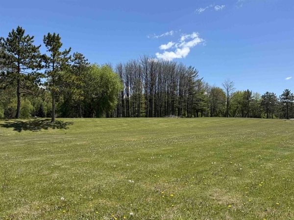 OVERLAND TRAIL, Fond Du Lac, WI 54937