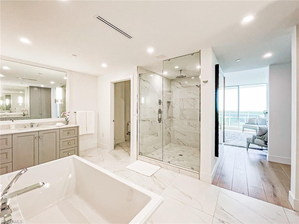 13925 Old Coast Rd , Unit 1104, Naples, FL 34110 Photo