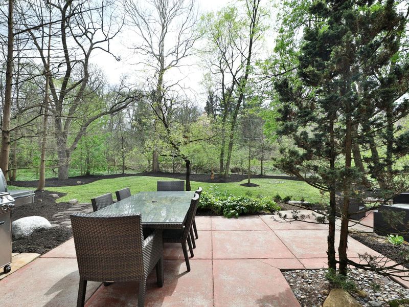 529 Plymouth Street , Worthington, OH 43085 Photo 11