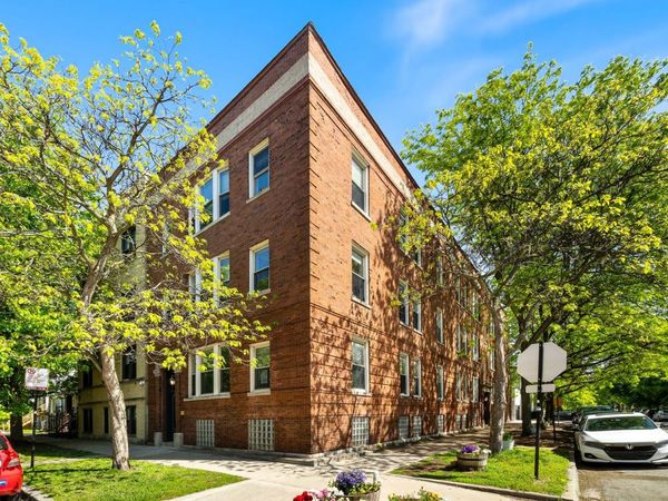 4055 N Wolcott Avenue , Unit 3S, Chicago, IL 60613