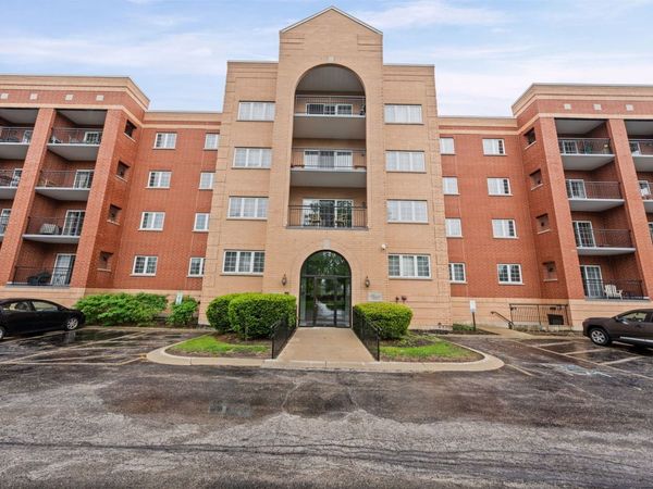 59 S Hale Street , Unit 103, Palatine, IL 60067