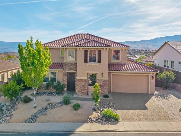 8135 Fire Opal Lane, Reno, NV 89506