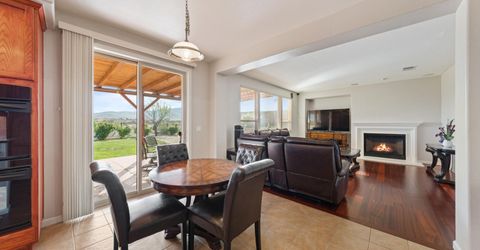 8135 Fire Opal Lane, Reno, NV 89506 Photo