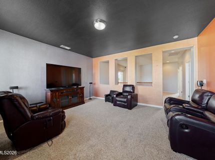8135 Fire Opal Lane, Reno, NV 89506 Photo
