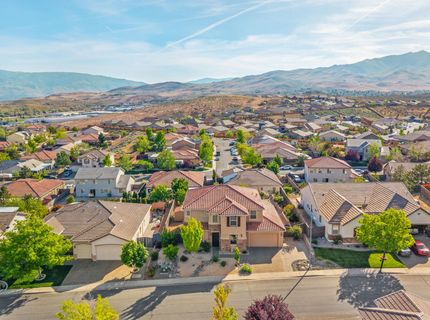 8135 Fire Opal Lane, Reno, NV 89506 Photo