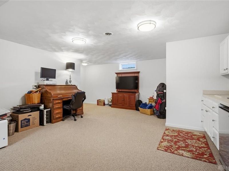 2144 Canterbury Court, Troy, OH 45373 Photo 31