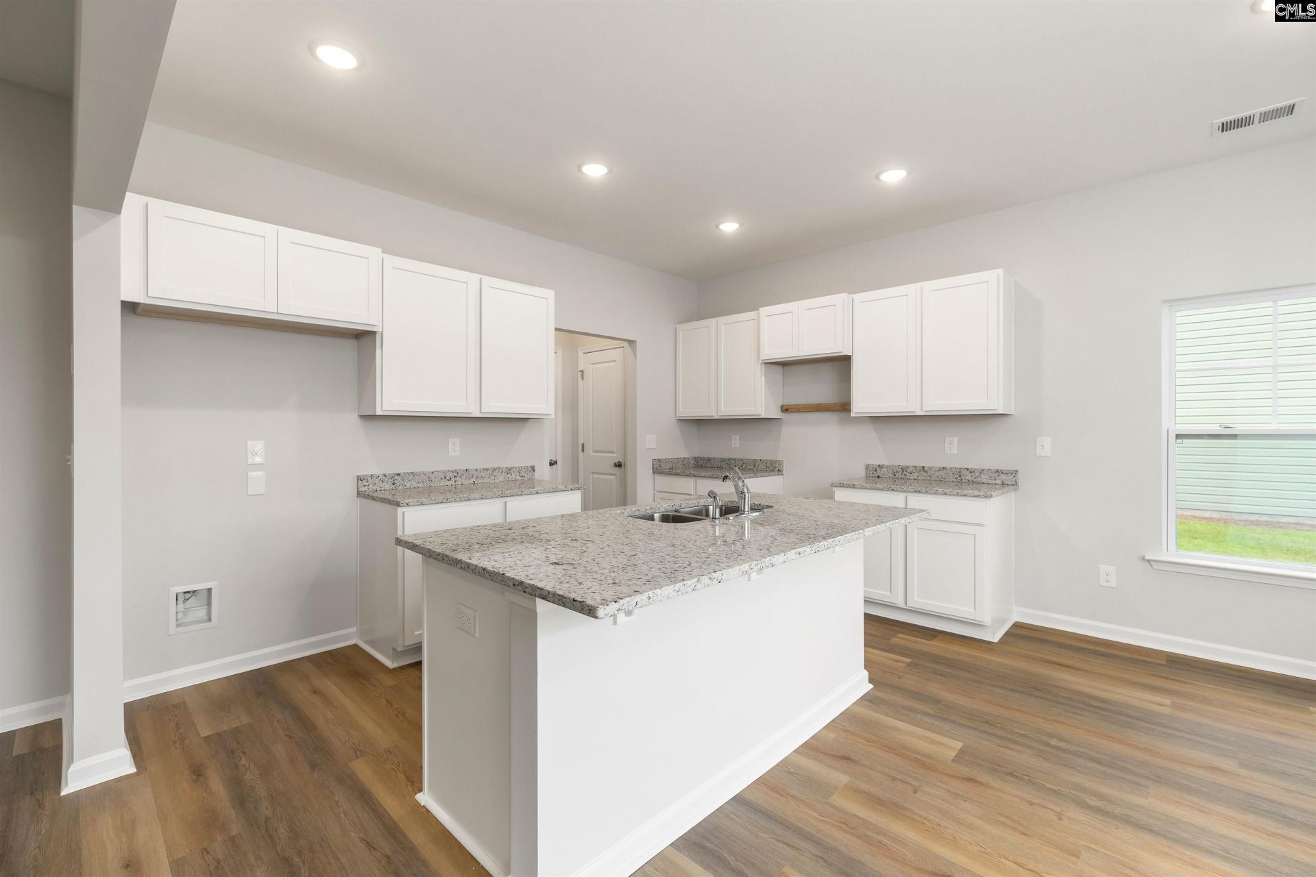 404 Hardwick Drive Photo 11