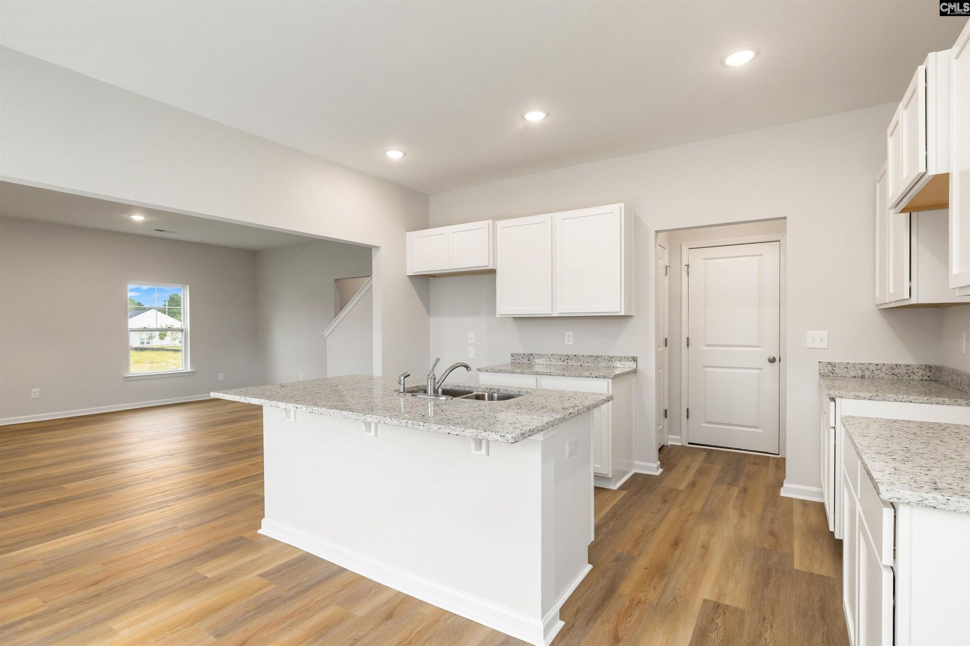 404 Hardwick Drive Photo 13