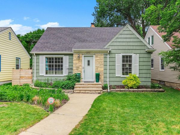 2954 Stinson Boulevard, Minneapolis, MN 55418