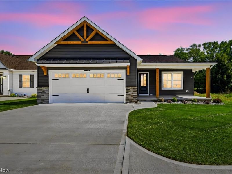 975 Lake Road, Conneaut, OH 44030 Photo 1