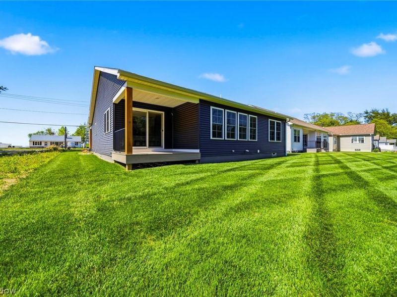 975 Lake Road, Conneaut, OH 44030 Photo 7