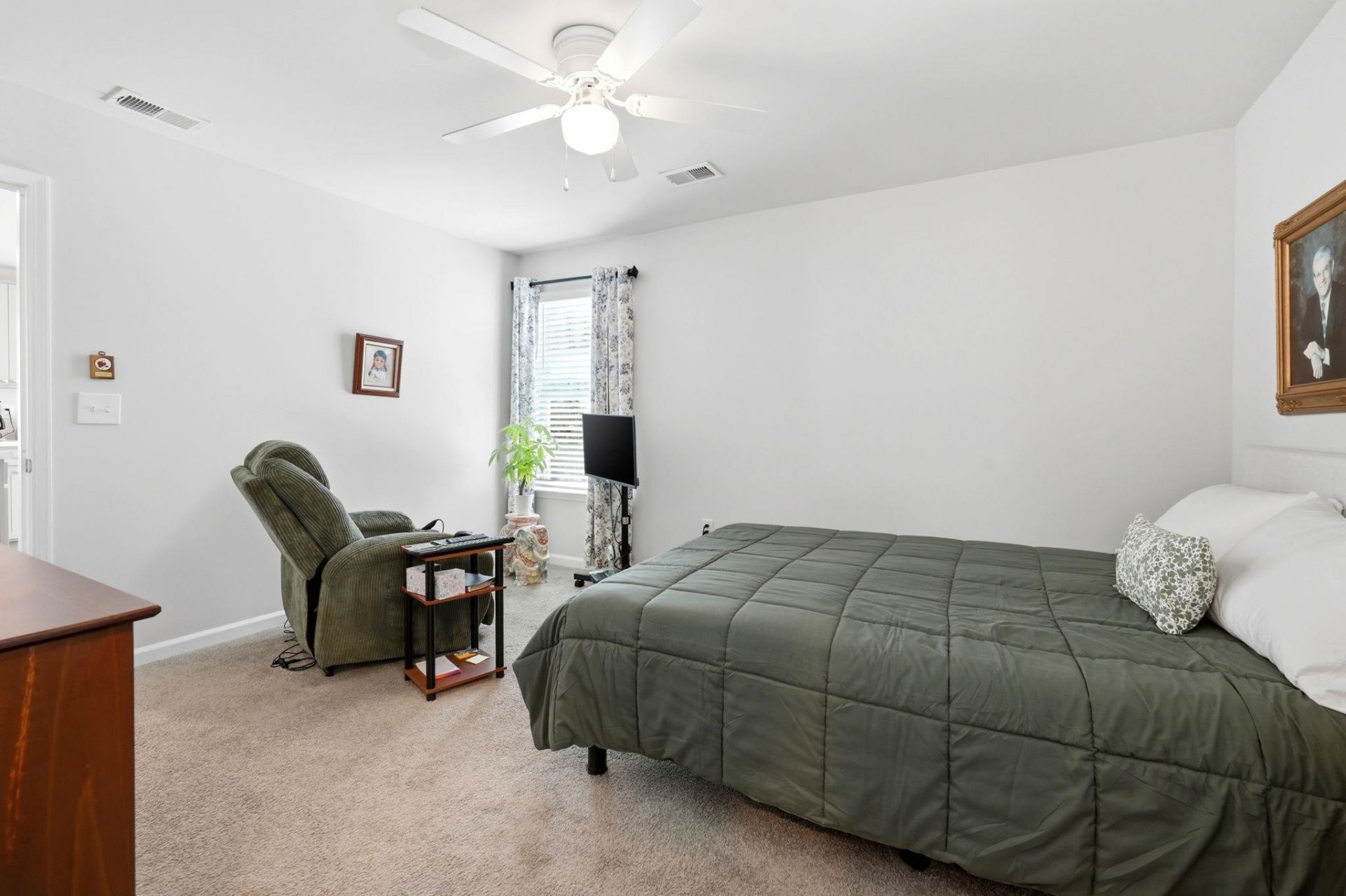 266 Jeff Waters Circle Photo 16