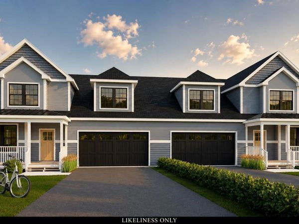 201 Aurora Road, South Burlington, VT 05403