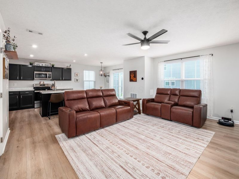 401 Stolte Drive, Marysville, OH 43040 Photo 4