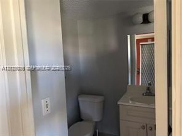 3774 Inverrary Blvd , Unit 305P, Lauderhill, FL 33319