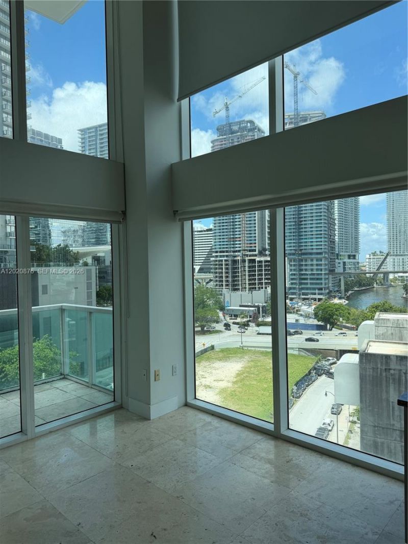 41 SE 5th St , Unit 716, Miami, FL 33131 Photo