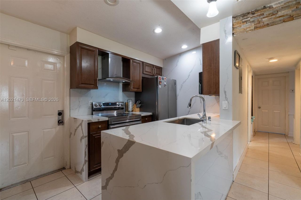 3235 NW 2nd St, Lauderhill, FL 33311 Photo