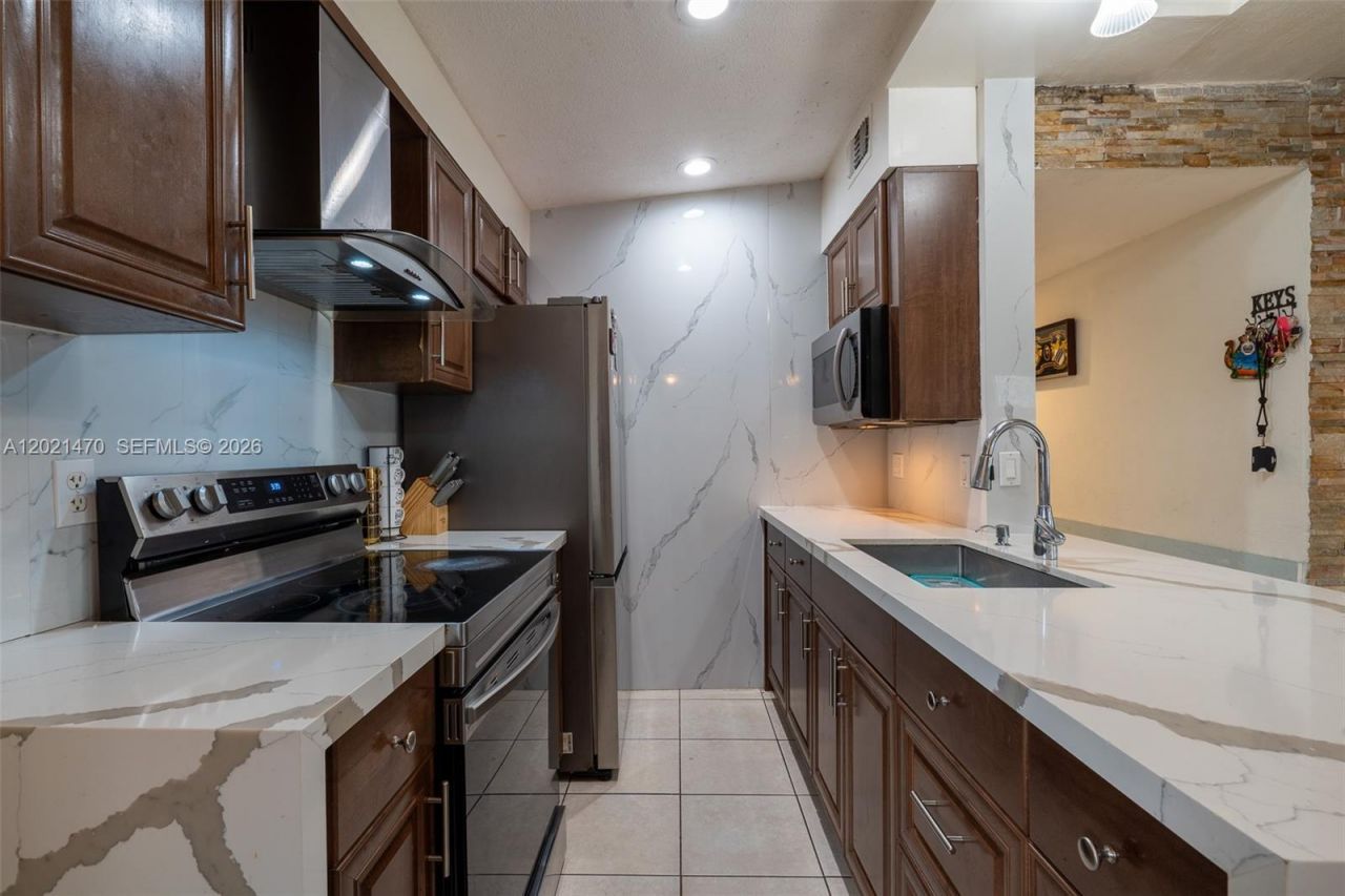 3235 NW 2nd St, Lauderhill, FL 33311 Photo