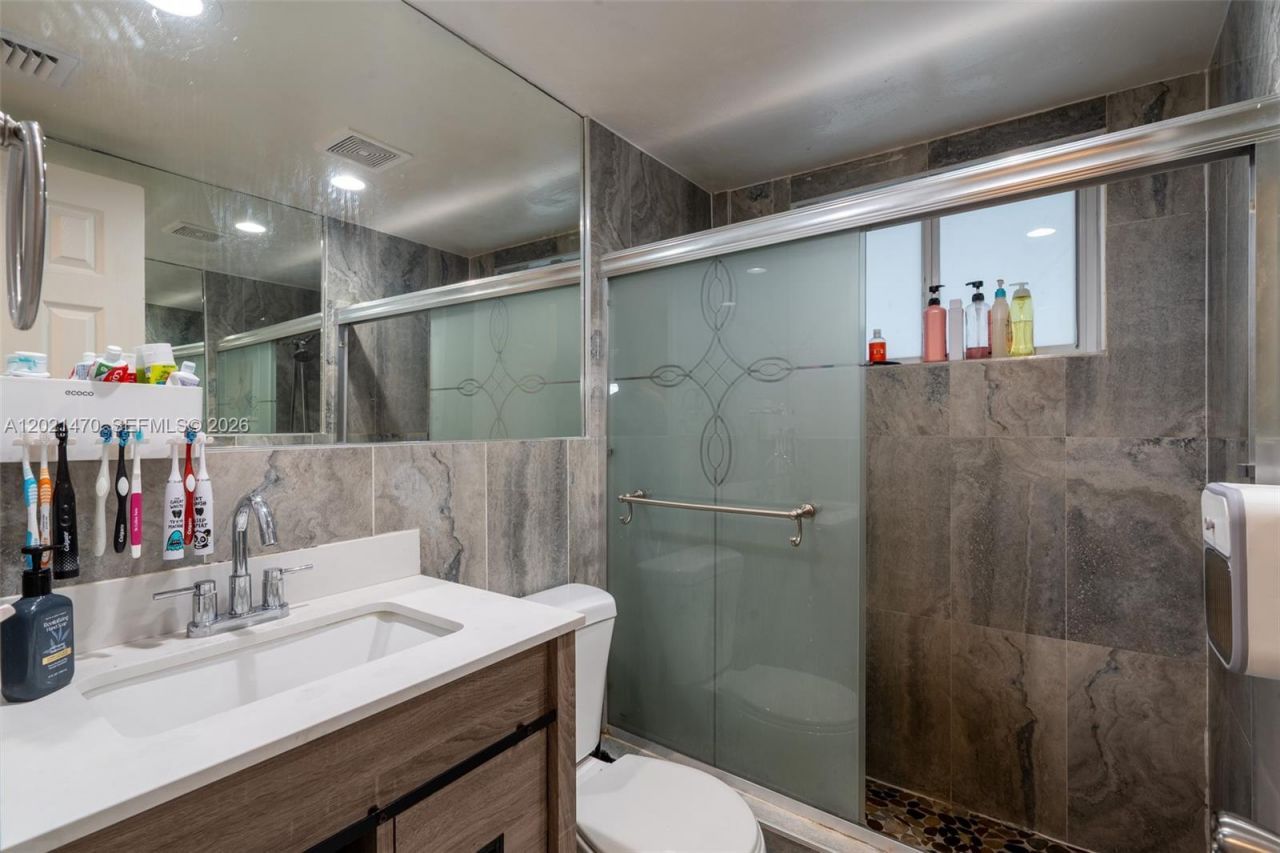3235 NW 2nd St, Lauderhill, FL 33311 Photo