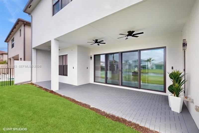 8350 Royal County Down Rd , Boca Raton, FL 33434 Photo