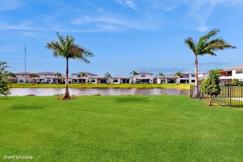 8350 Royal County Down Rd , Boca Raton, FL 33434 Photo