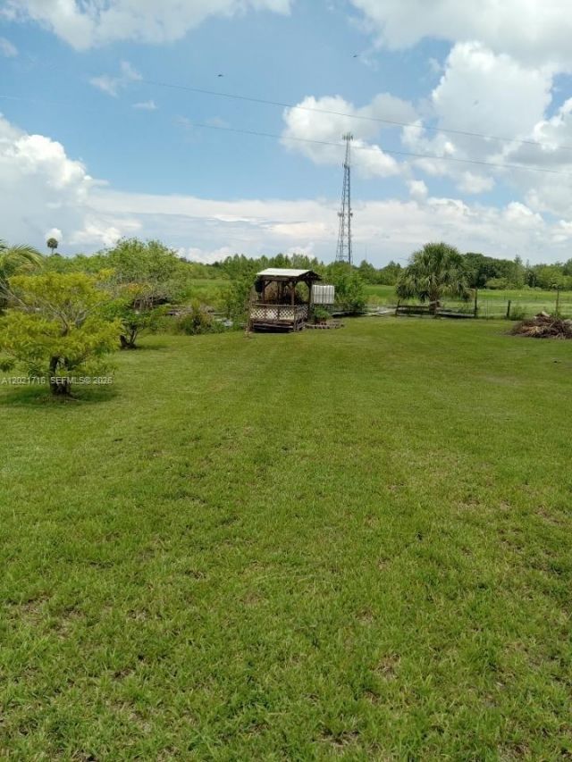 1326 Red Barn Rd , Moore Haven, FL 33471 Photo