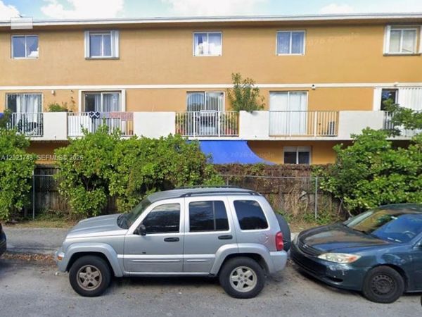 2145 NW 19th Ter , Unit 205, Miami, FL 33125