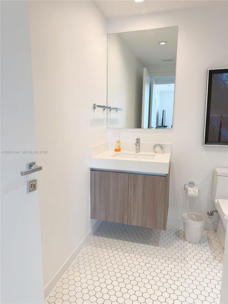 401 N Birch Rd , Unit 415, Fort Lauderdale, FL 33304 Photo