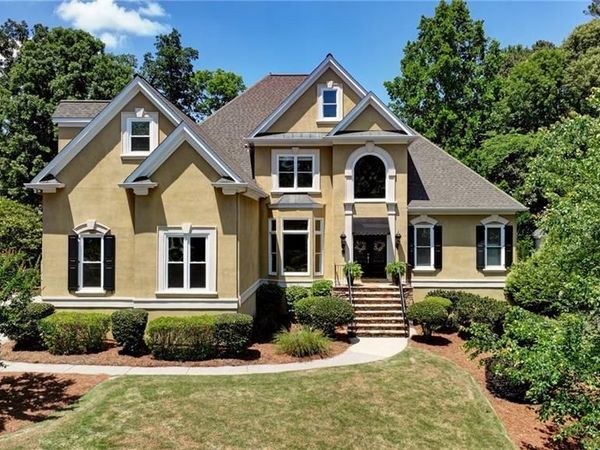 3990 Falls Ridge Drive , Johns Creek, GA 30022