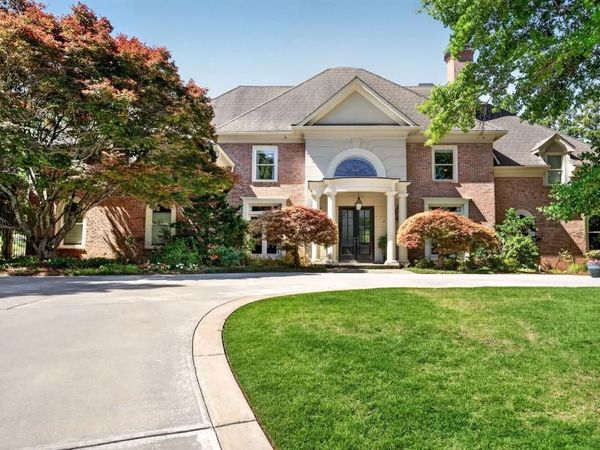 740 Riley Place, Sandy Springs, GA 30327