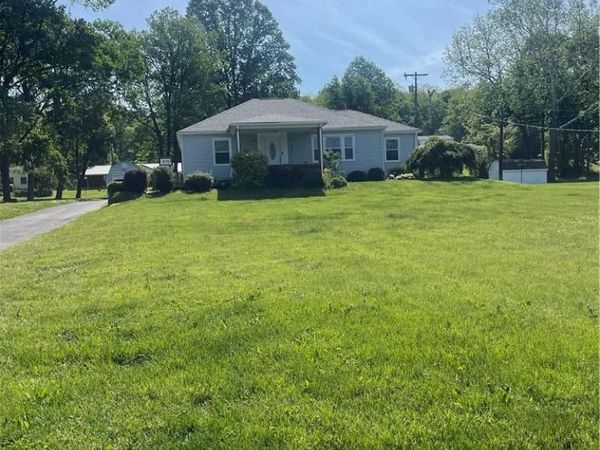 421 S Spring Street, New Paris, OH 45347