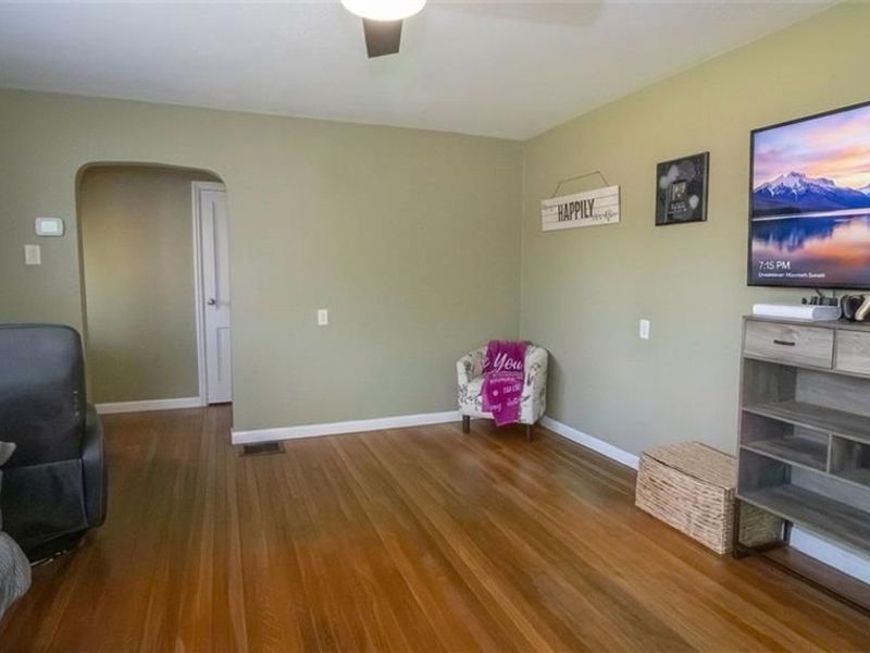 421 S Spring Street, New Paris, OH 45347 Photo 6